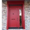 Kırmızı Villa Kapısı